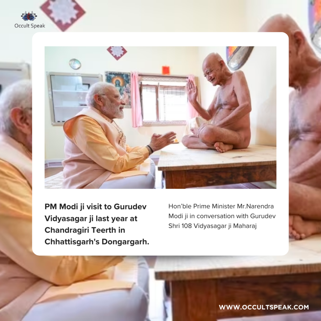 Acharya-Vidyasagarji-Maharaj-with-Narendra-Modi